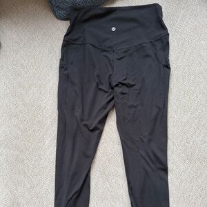 Lululemon align with pockets